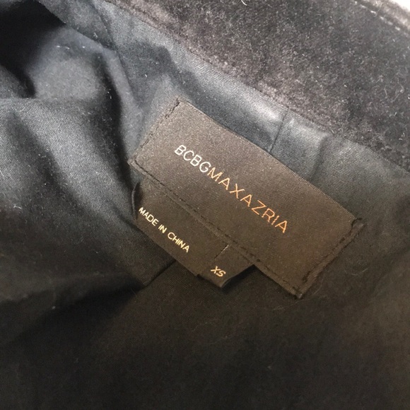 BCBGMAXAZRIA Velvet textured military style blazer - Picture 5 of 8